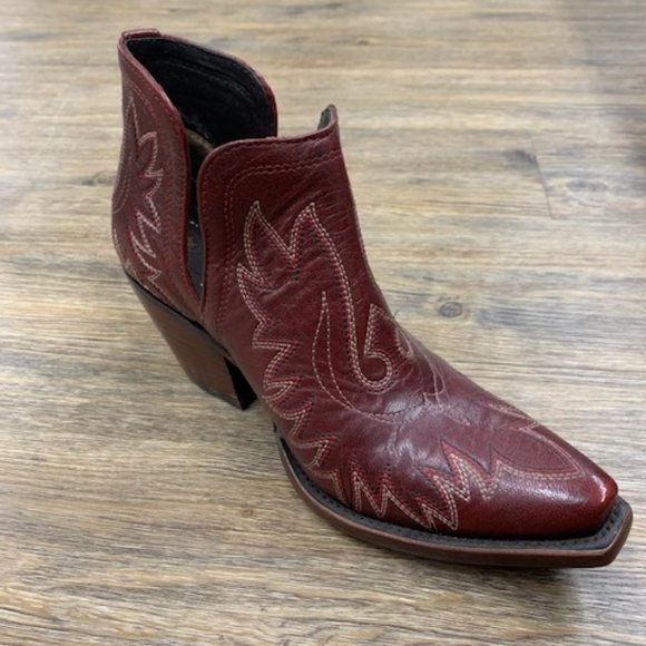 Ariat Women's Bootie in Sangria - Picture 1 of 4
